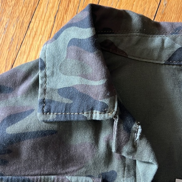 FLASH SALE NWT Sanctuary army, print jacket - Picture 5 of 11